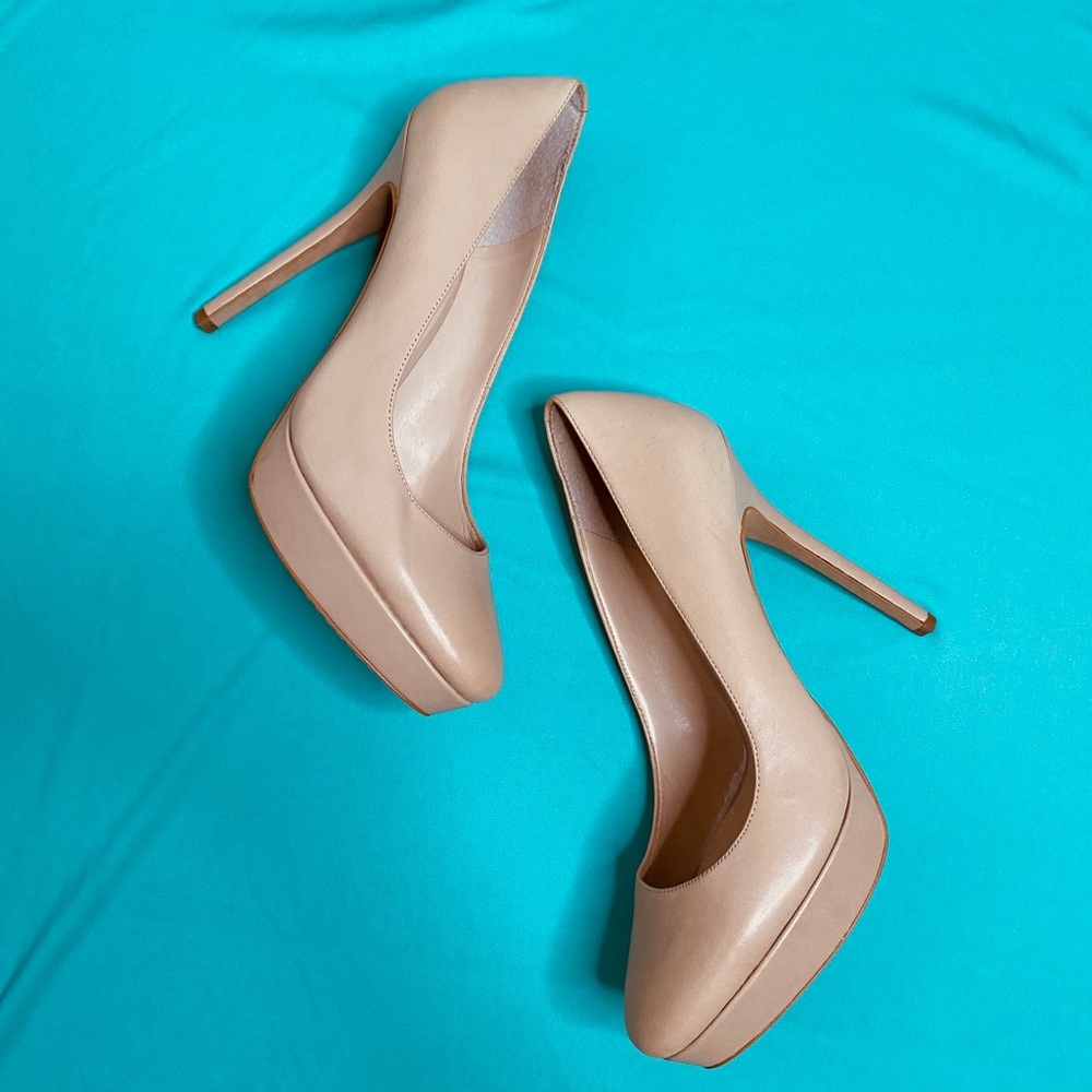 Vince Camuto Leather Nude Pumps/Heels